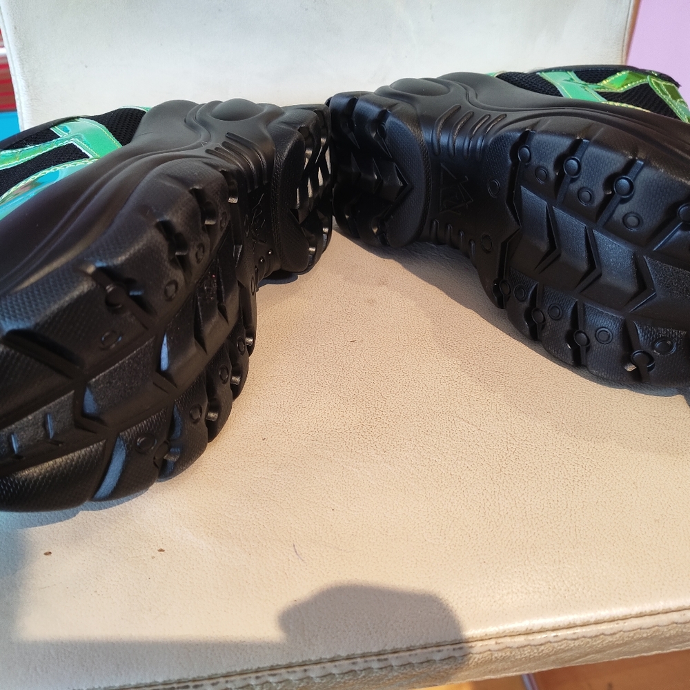 Platform shoes - Picture 3 of 4